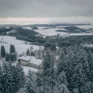 Hotel Zamecek Janovicky